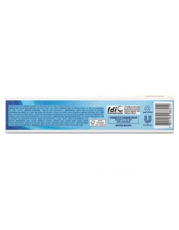 CREME DENTAL CLOSEUP DENTES MAIS BRANCOS 36X130G